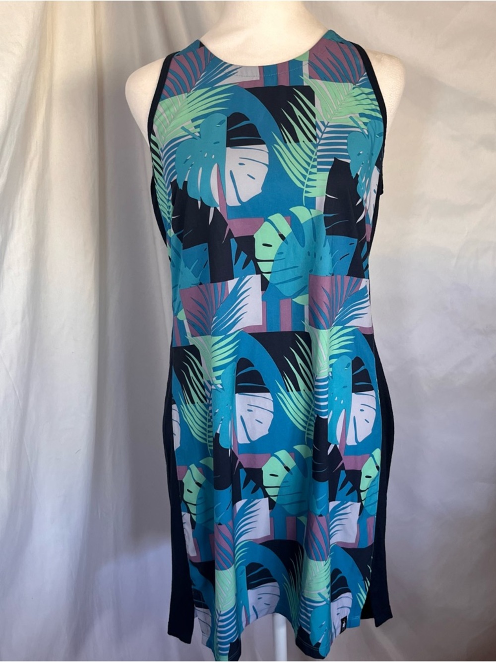 Smartwool Women's Merino Sport Tank Dress Tropical Pattern Green/Blue Size Med - Picture 2 of 10
